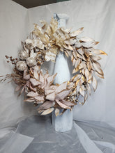 Load image into Gallery viewer, Chic Winter Wreath
