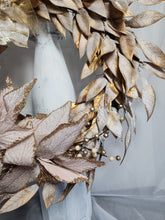 Load image into Gallery viewer, Chic Winter Wreath
